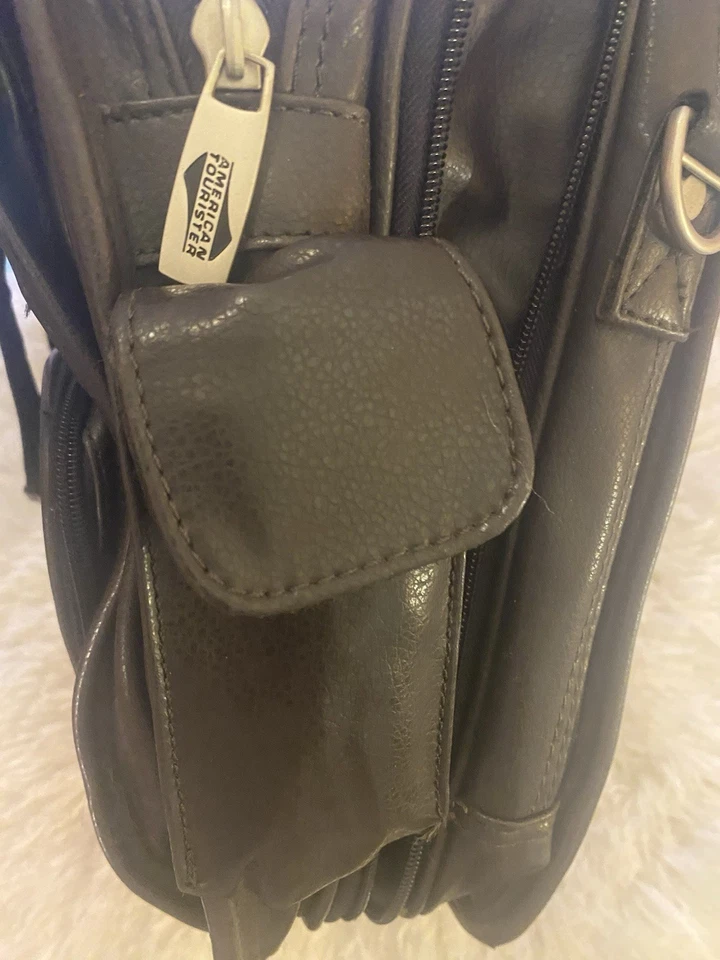 American Tourister Leather Bag Laptop Brown Briefcase Carry-on messenger travel - Image 2 of 4