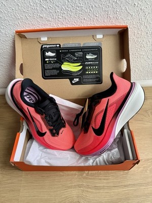 Nike Air Zoom Pegasus 42 Running Damen Gr. 40 Lava Glow