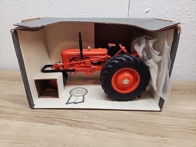 1/16 Case DC-3 Spec Cast Puller