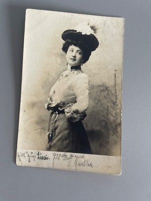 GERDA WALDE (  1928) ''Operettensängerin'' opera Postkarte 9x14
