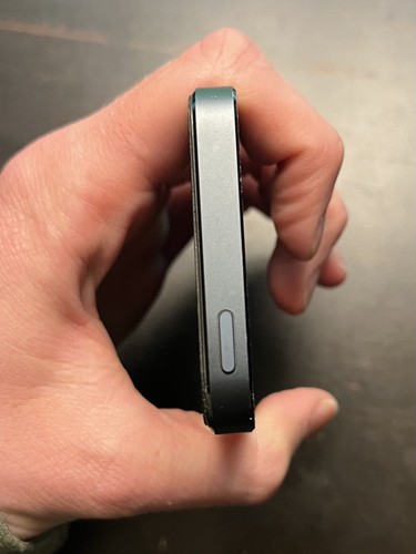 iPhone 5 iOS 6 6.0 16GB Black (Unlocked) A1428 - Picture 8 of 10