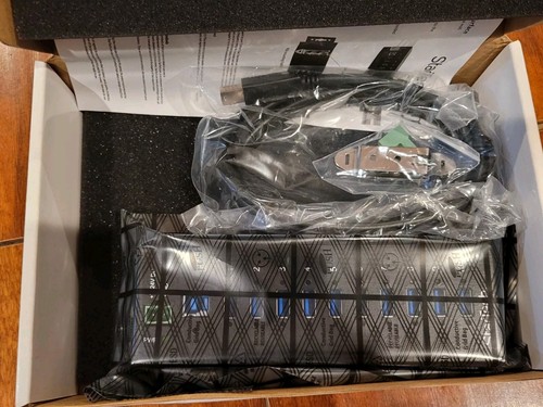 StarTech 10 Port USB 3.0 (5Gbps) With ESD Surge Protection ST1030USBM - Picture 2 of 2