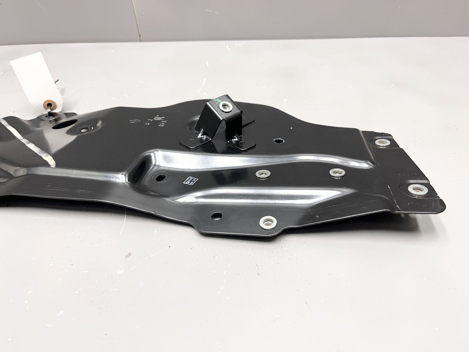 ⭐️2017-2020 MASERATI LEVANTE REAR RIGHT DOOR CENTRAL REINFORCEMENT PLATE OEM