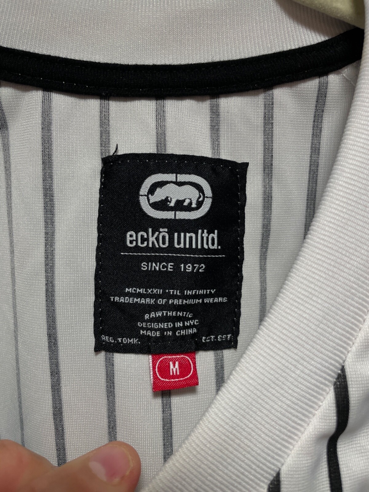 Medium Ecko Unltd Pullover V-Neck Baseball Jersey… - image 3