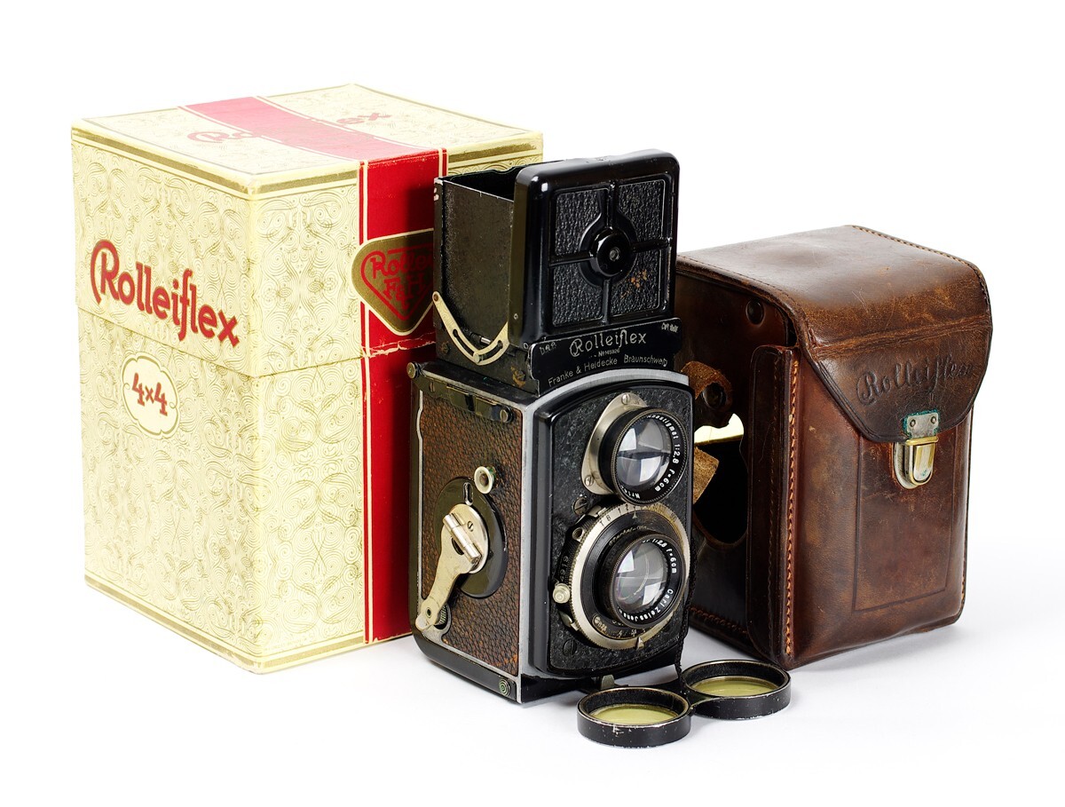 Rolleiflex Baby 4x4 1st Model Lens Carl Zeiss Tessar 3.5/6cm Rolleiflex Baby 4x4 1st Model Lens Carl Zeiss Tessar 3.5/6cm