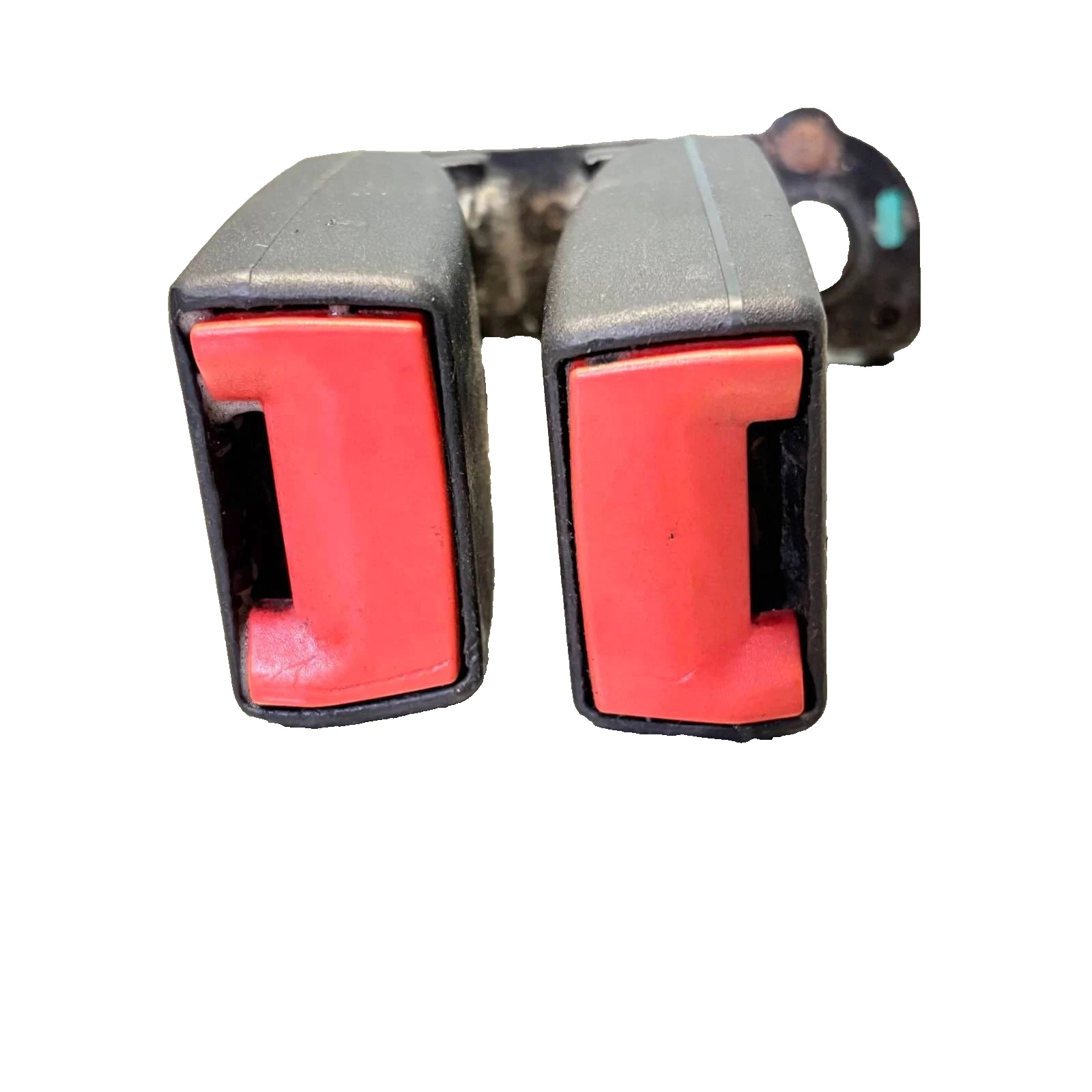 MG3 rear right and centre double seat belt buckle front view