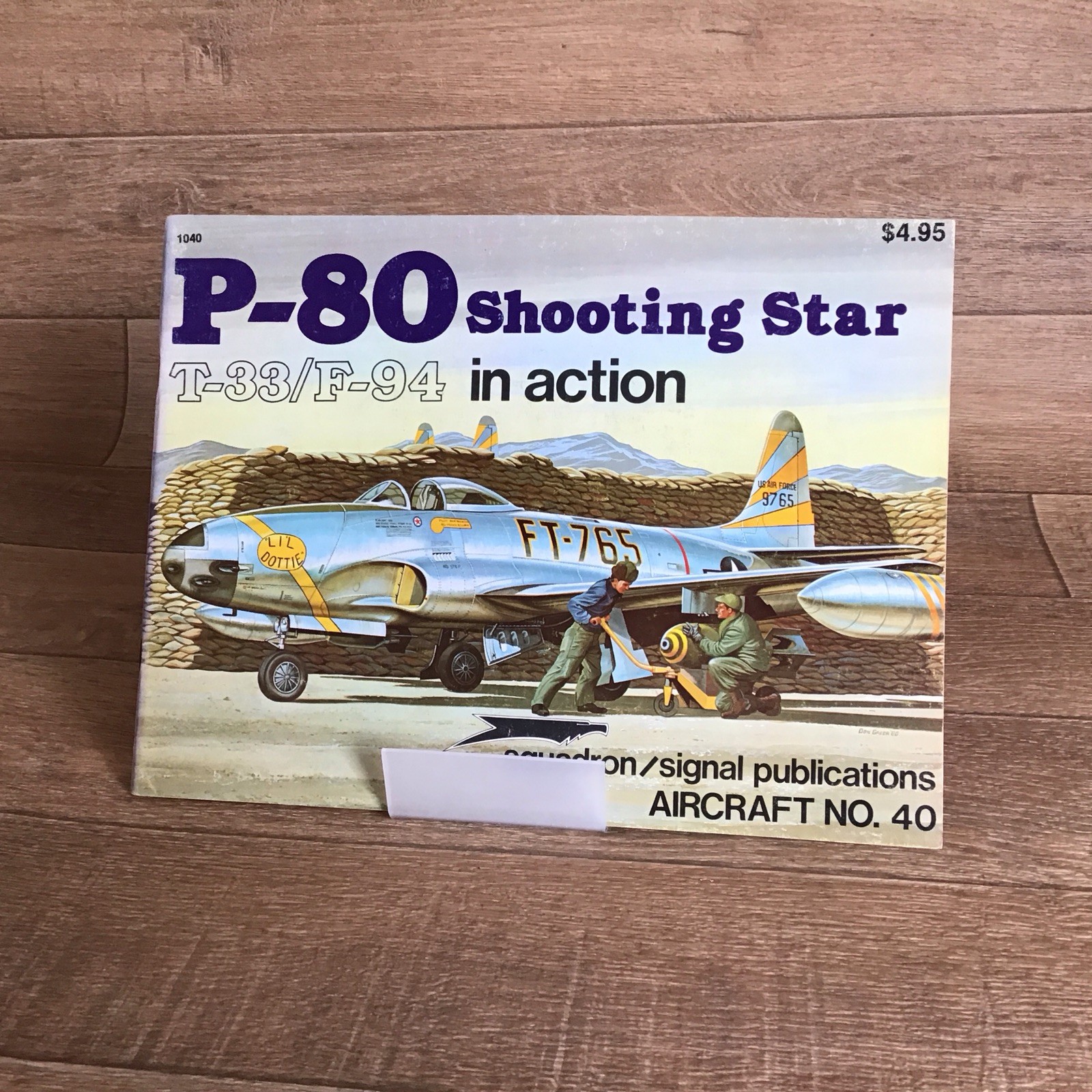 SQUADRON / SIGNAL P-80 Shooting Star In Action No. 40 Book Military Aircraft VTG
