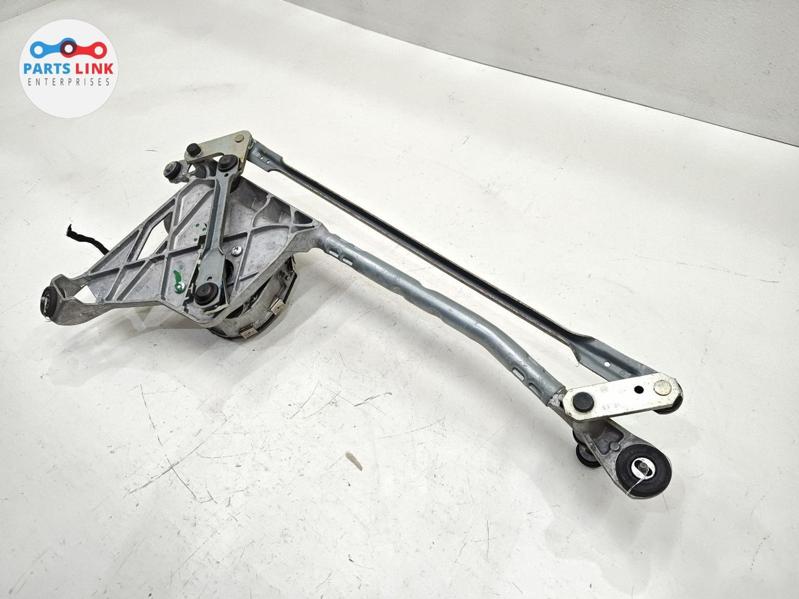 Bentley Bentayga Speed 2017-2020 Front Wiper linkage