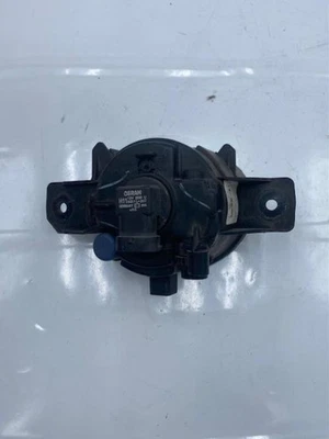Anti brouillard gauche (feux) RENAULT LAGUNA 2 PHASE 1 8200002469 F4P_770 - Photo 1/3