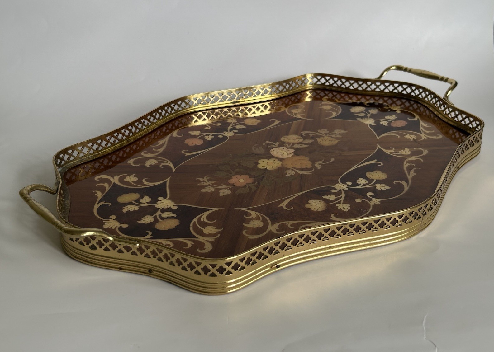 Italian Sorrento Marquetry Serving Tray – Brass Edge, Mid-Century Design