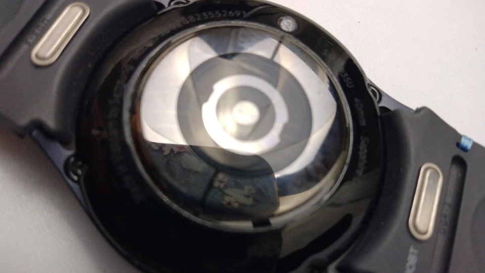 Samsung Galaxy Watch6 керамические SM-R935U - Изображение 2 из 4