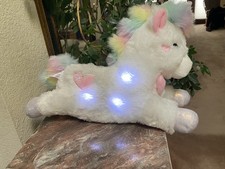 FAO Schwarz  LED Glow Bright Rainbow Plush Unicorn 17  with tags Light Up