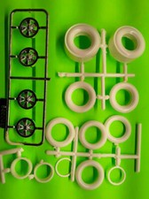 1966 Barracuda Hemi Under Glass 1/25 Funny Drag Car Hurst Mag Rims Wheel Tire