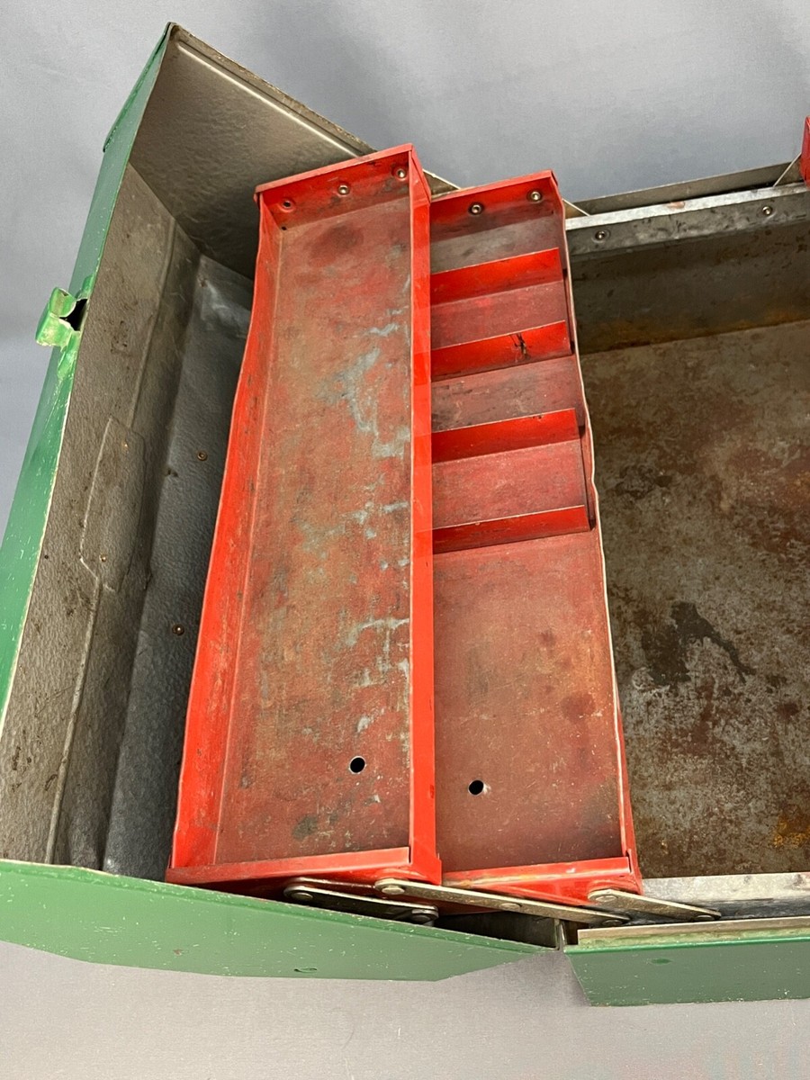 Vintage CRAFTSMAN Metal Cantilever Tool Box, Crown Logo, 17” x 9