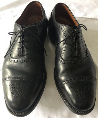 Calfskin Medallion Tip Bal Shoe