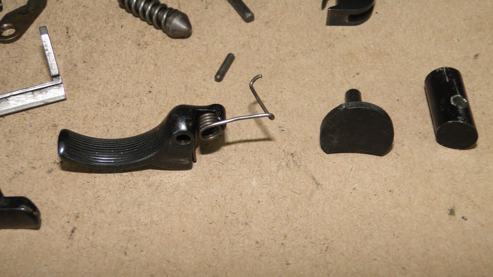 FEG SMC-22 TRIGGER, HAMMER,TRIGGER GUARD, EJECTOR, MAG CATCH, LOWER REPAIR PARTS