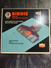 Vintage 19th Hole Birdie Deluxe Electronic Putting Cup Green & Guide 1903-C