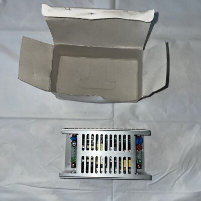 CINCON ELECTRONICS CORP  CFM40S090 Qty of 1 per Lot Switching Power Supplies AC-