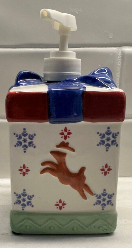PFALTZGRAFF Nordic Christmas 8" Tree Soap Lotion Pump Dispenser Ceramic