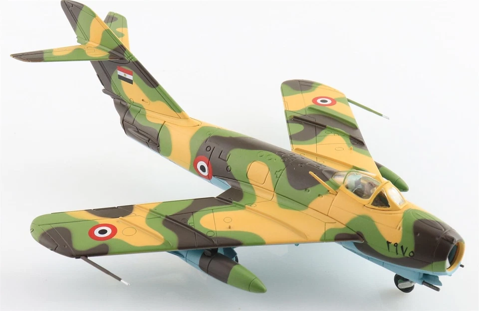 Hobby Master 1/72 MiG-17F Fresco-C Força Aérea Egípcia, Egito, 1973 HA5911 - Imagem 3 de 4