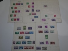 ETATS UNIS LOT 61 TIMBRES NEUFS ET OBLITERES DE 1940 A 46. BONNE VALEUR