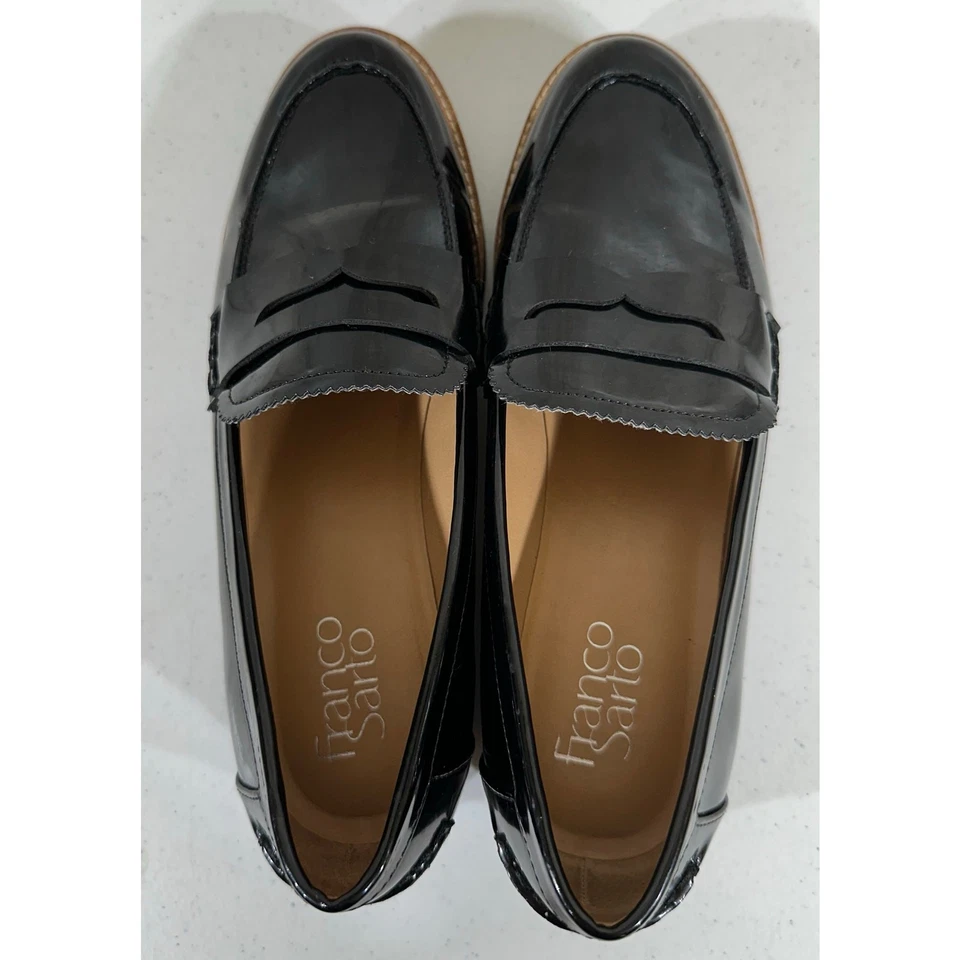Mocasines Franco Sarto Penny para mujer charol negro imitación cuero talla 7,5 Foto 2 de 4