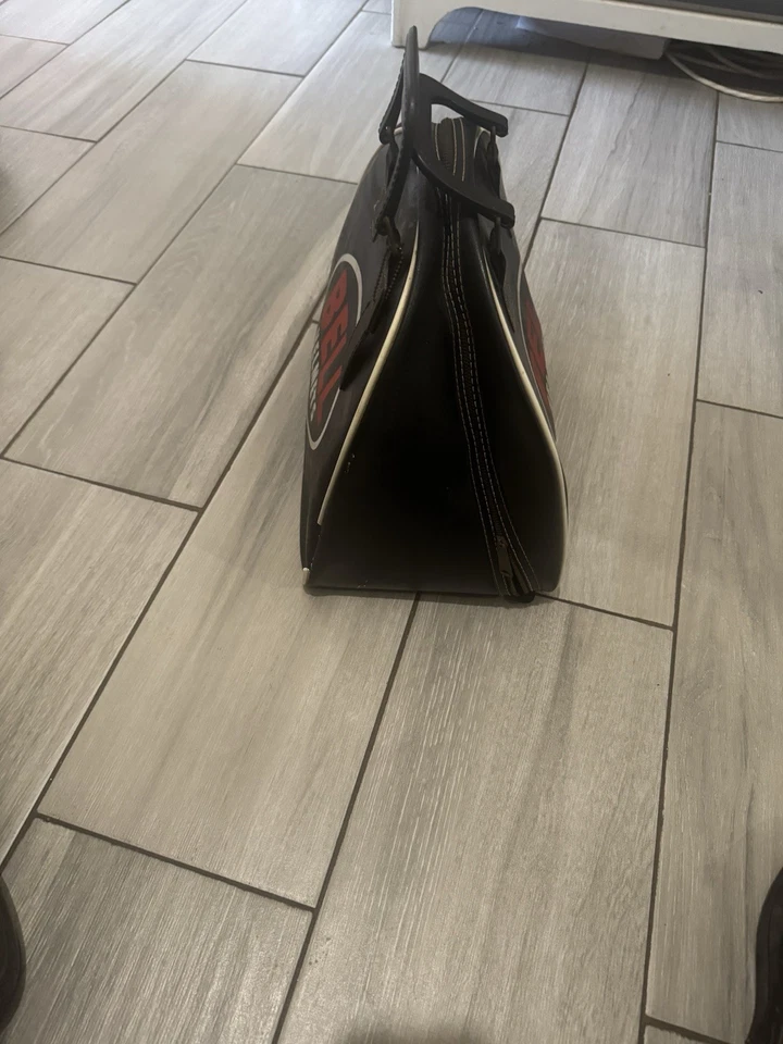 Capacete Bell bolsa vintage 1960 e escudos de bolhas - Imagem 4 de 4