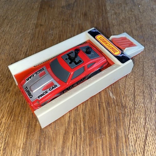 Matchbox Trickshifters 1984 Datsun 240z Pace Car + Launcher Red Vintage Rare Toy