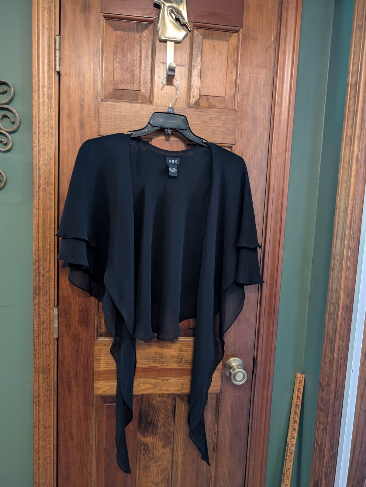 Picture 1 of 6