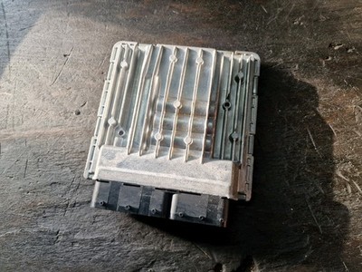 BMW E60 E61 E90 E91 E92 N52 Motorsteuergerät DME MSV70 7561684