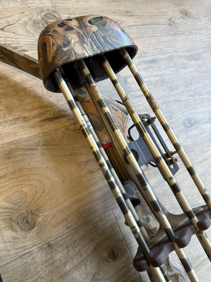 Arco compuesto Browning Micro Midas juvenil 2 7U527 con 6 flechas Foto 3 de 4