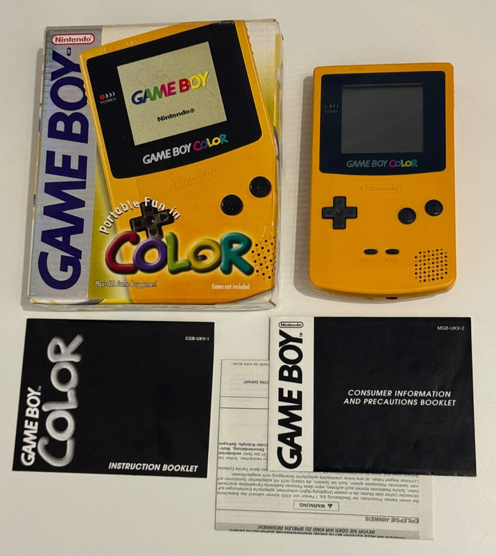 Nintendo Game Boy Color Dandelion Yellow Boxed Holo UKV Gameboy console Colour