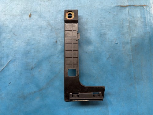 Accelerator pedal bracket – 1165708