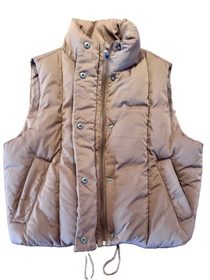 ReCreation by Thread & Supply Women s Puffer Vest Medium Brown Full Zip
