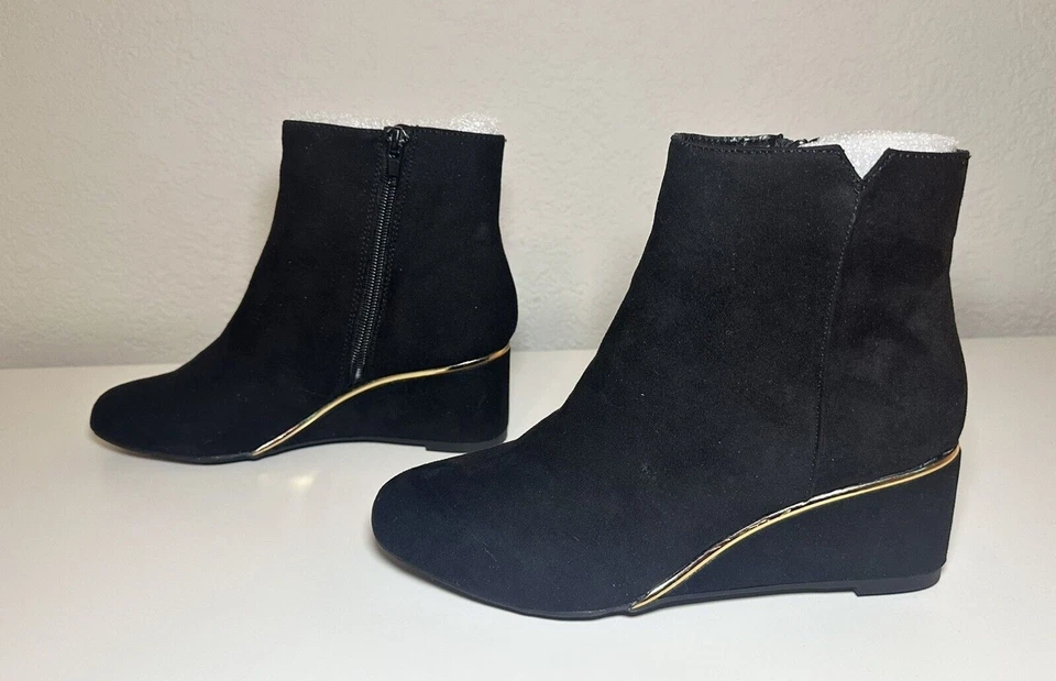 Женские сапоги Alfani Bea из искусственной замши челси на танкетке черные размер США 6M - Изображение 3 из 4