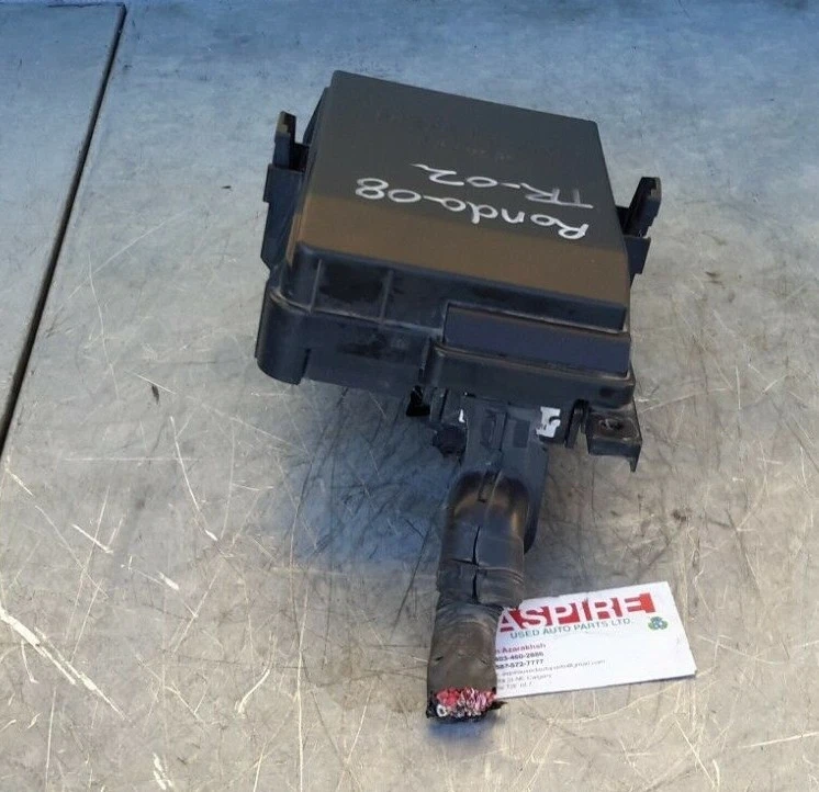 Bloque de fusibles y relé del motor Kia Rondo 2007-2012 91950-1D210 OEM Foto 3 de 4