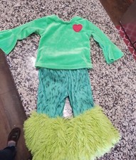 First Valentine Outfit. Grinch 12Mo- 18 Mo