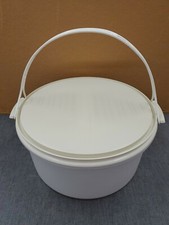Large 12  Tupperware Round Cake Talker Holder 1256 - Off White Base