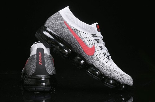Nike Air VaporMax Flyknit Hombre Cojín de Aire Zapatos US8-12 Nuevo - Imagen 4 de 6