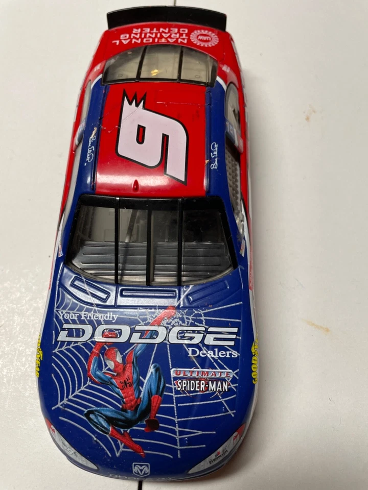 2001 Action Dodge Spiderman 1:24 die cast Bill Elliott #9 Nascar - Image 3 of 4