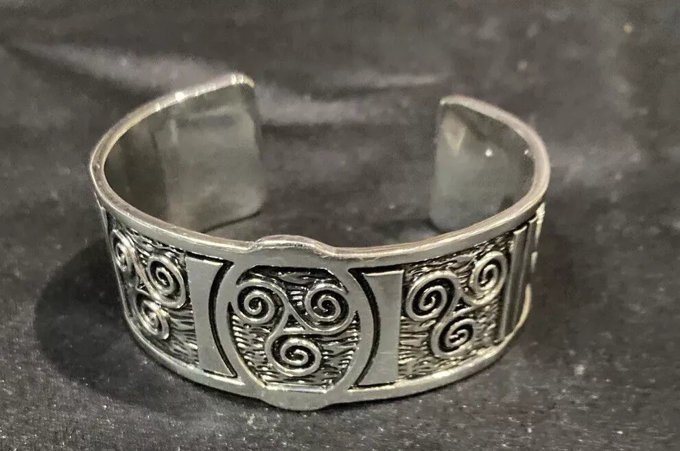 Triskele bracelet sale