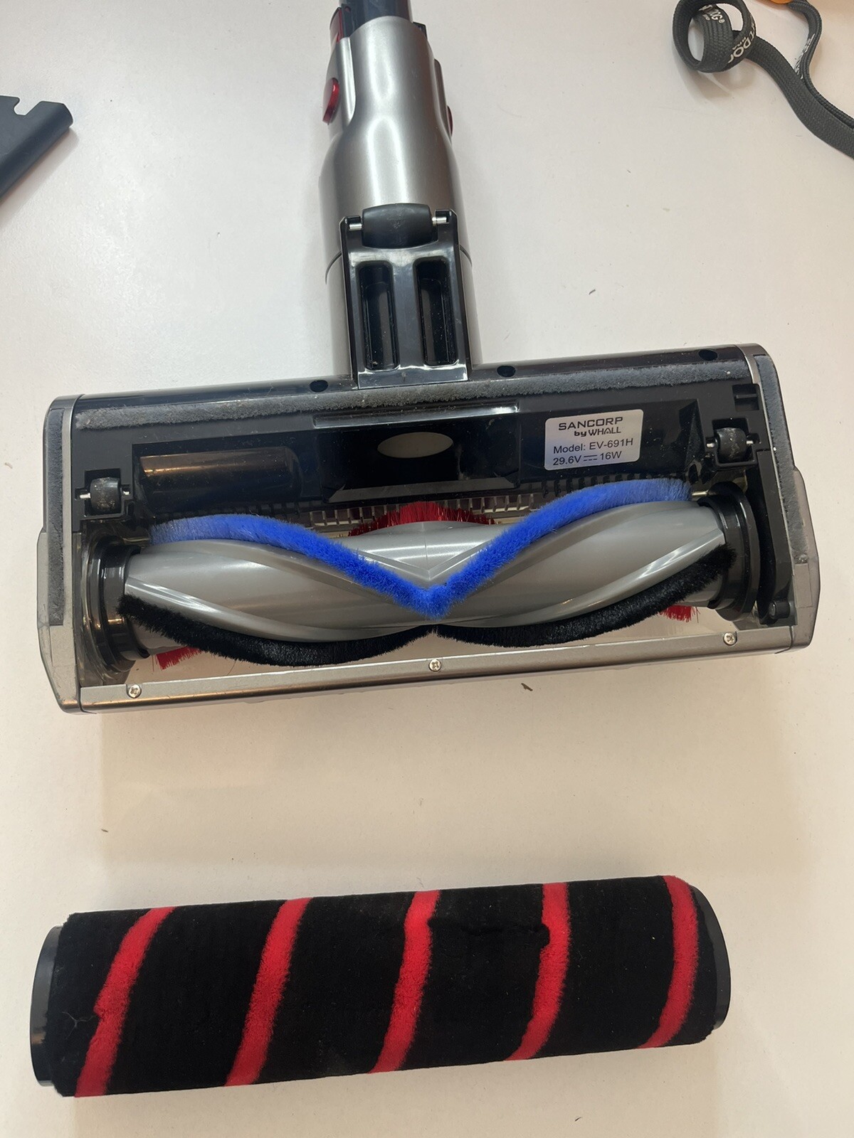 Sancorp by WHALL. Batterycyclone vacuum cleaner. EV691H. Red/black