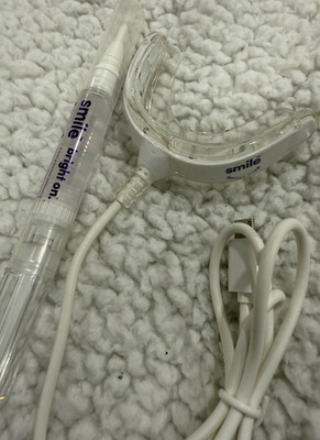 Smile Bright On Teeth Whitening Kit Gel Pen Lighted Mouthpiece