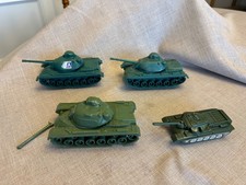 5 vehicles and accessories green army men Marx and Tim Mee