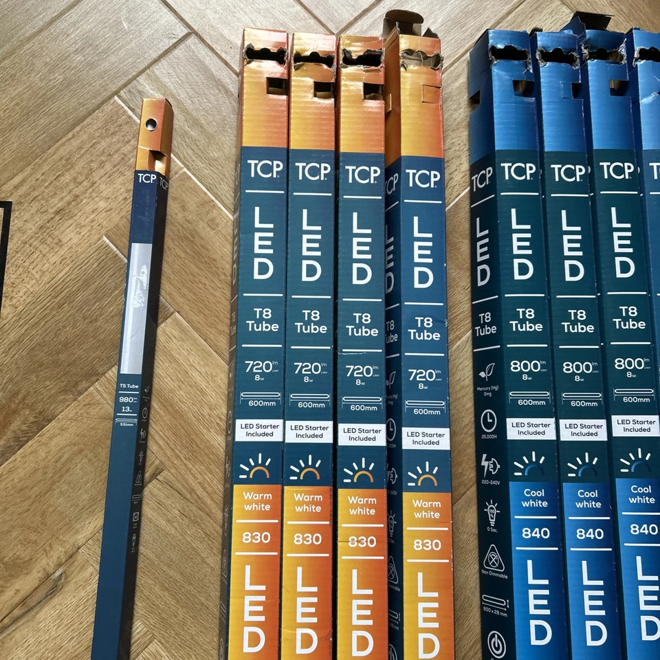 NEW  12 X LED T8 Tube Lights And Starters 600mm - Image 2 of 4