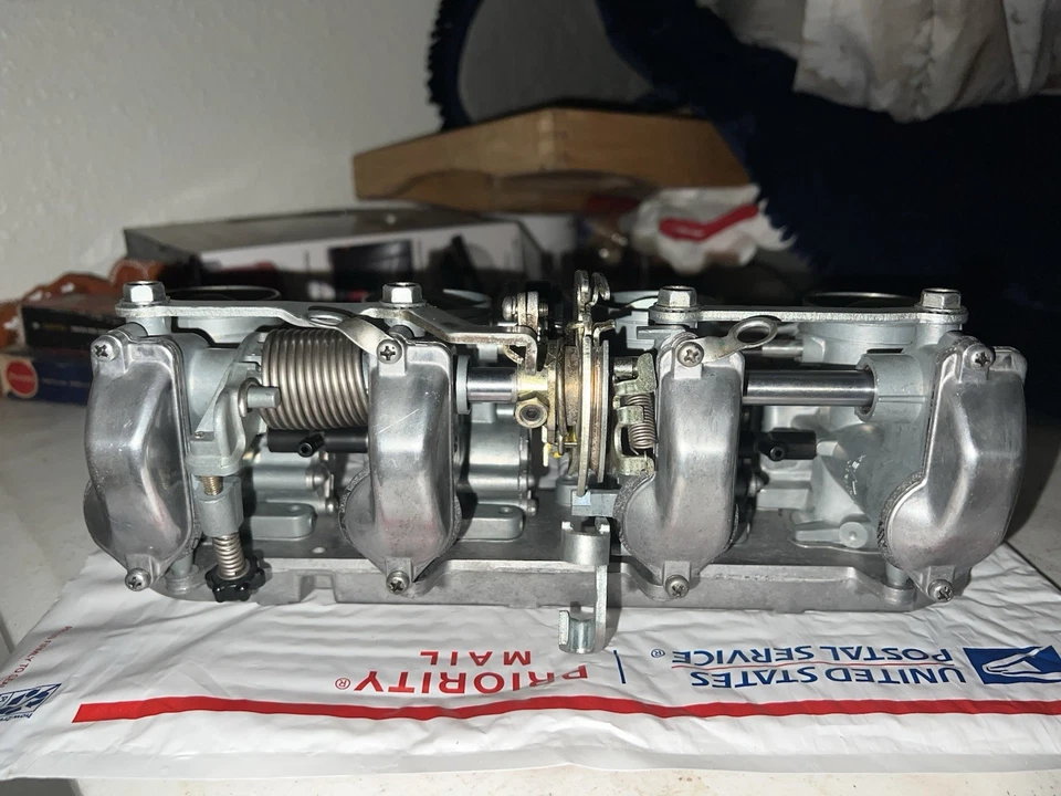 Servicio profesional de reconstrucción de carburador cb400 cb350 cb500 cb550 cb650 cb750 Foto 3 de 4