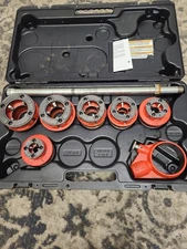 Ridgid 12R Threader Set 1/2" Thru 2" W/Case