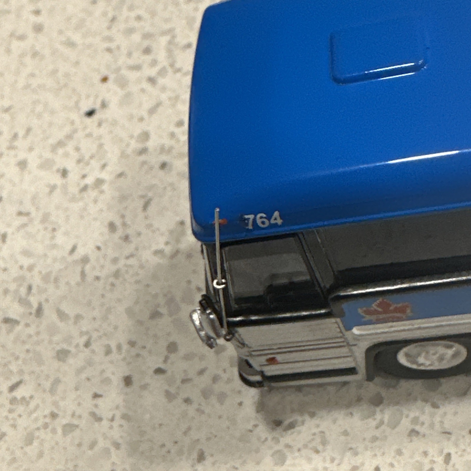 Iconic Replicas 1/87 Greyhound Canada Tribute MCI M9 - Saskatoon HO Scale 1:87