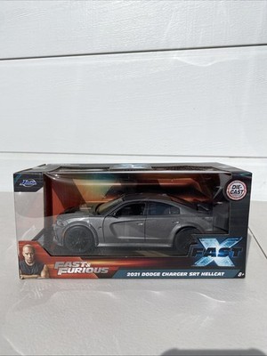 Jada Maßstab 1:24 Diecast 34472 - 2021 Dodge Charger SRT Hellcat - grau metallic