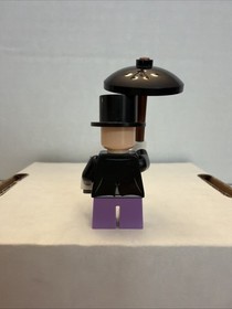 LEGO Batman the Penguin Minifigure 76035 Jokerland